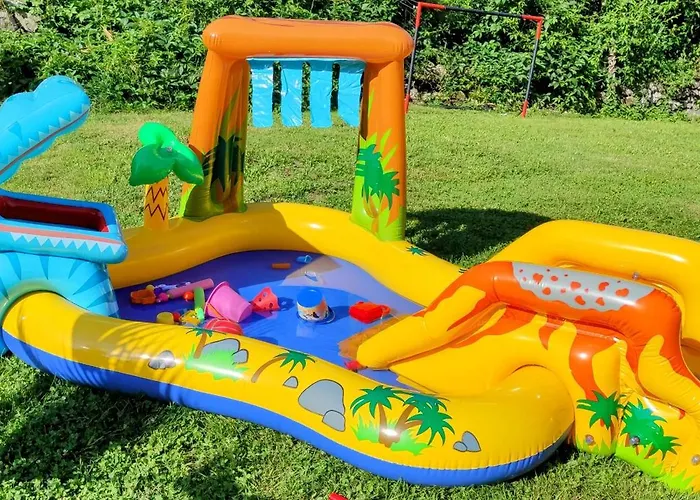 בית נופש Le Clos Baroussais Thebe