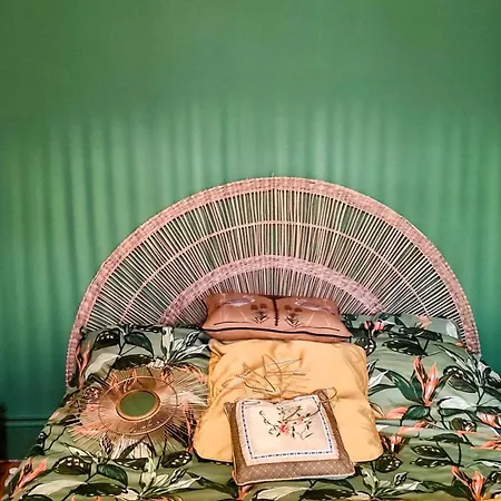 Tatil Evi Le Clos Baroussais Thebe