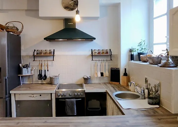 Le Clos Baroussais * Thebe