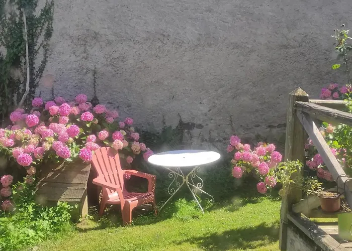 Le Clos Baroussais Сasa de vacaciones Thebe